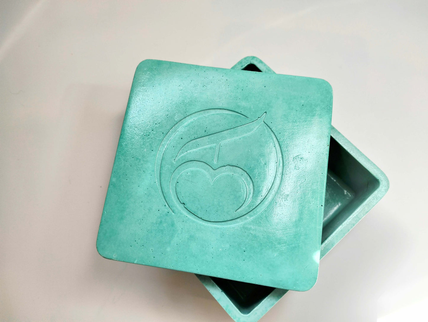 Eco Resin Moisturiser Bar Storage Box - Various Colours