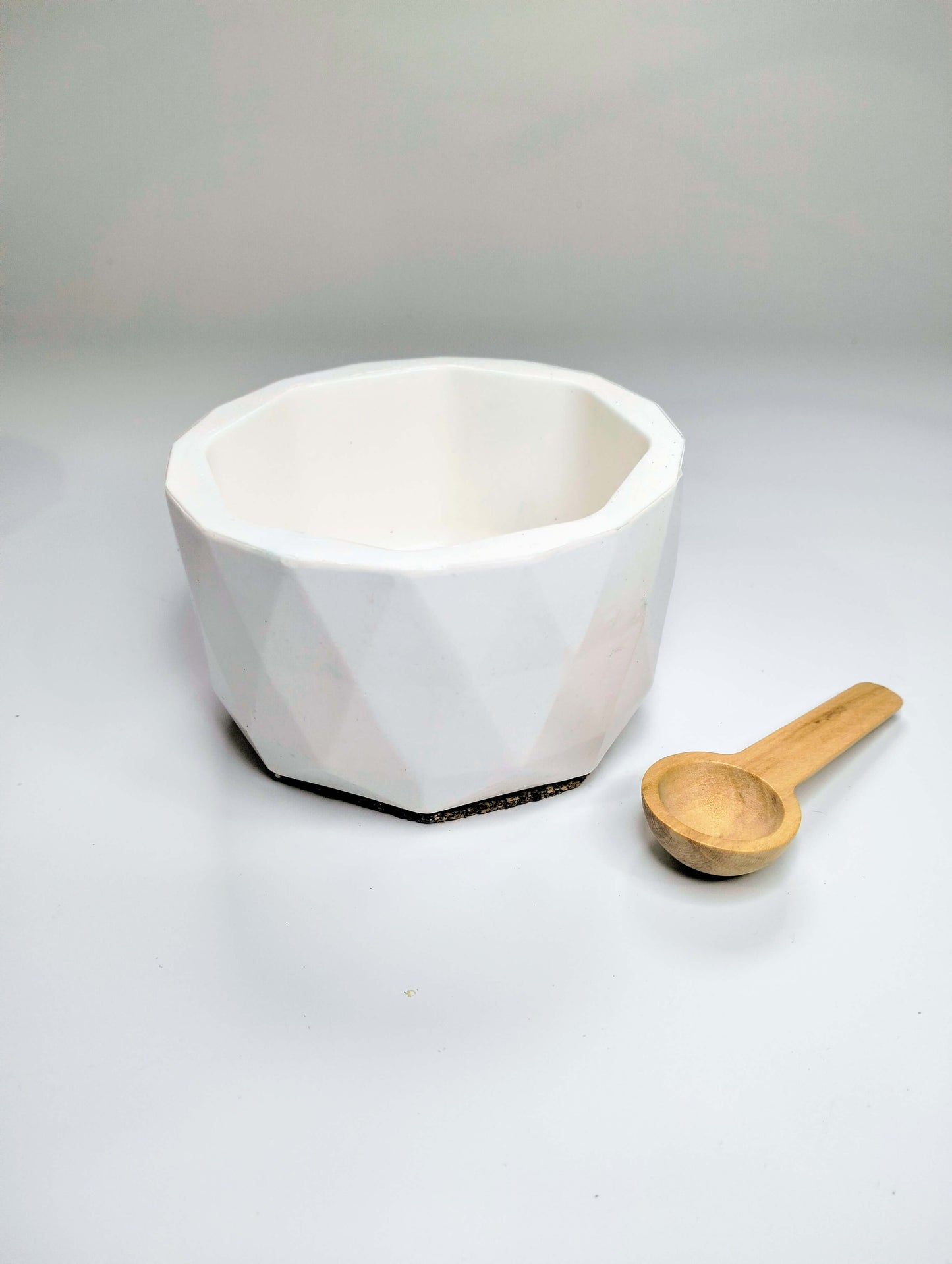 Eco Resin Mask and Polish Mixing Pot and/ or Tray