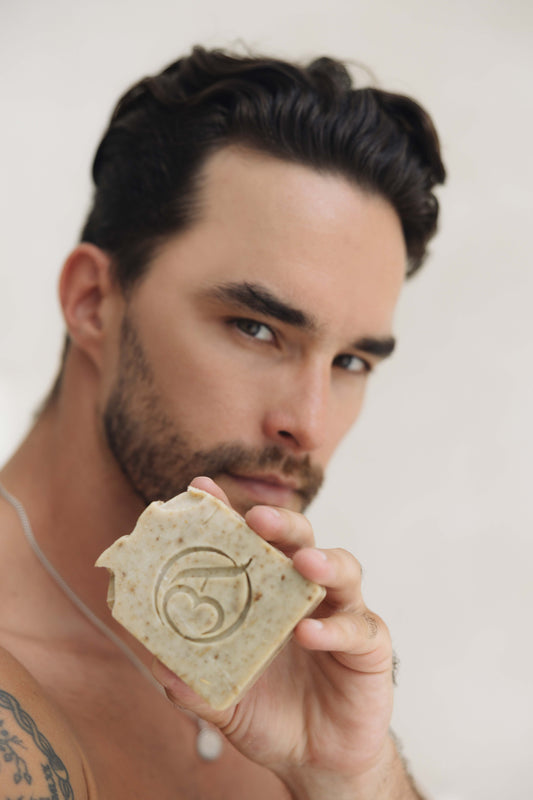 Comfrey And Shea Aloe Vera Face and Body Bar For Sensitive Skin